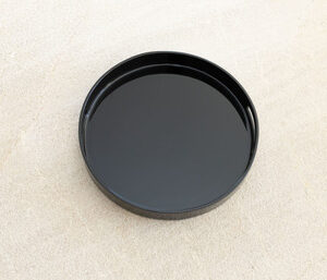 Round lacquer trays in various colors